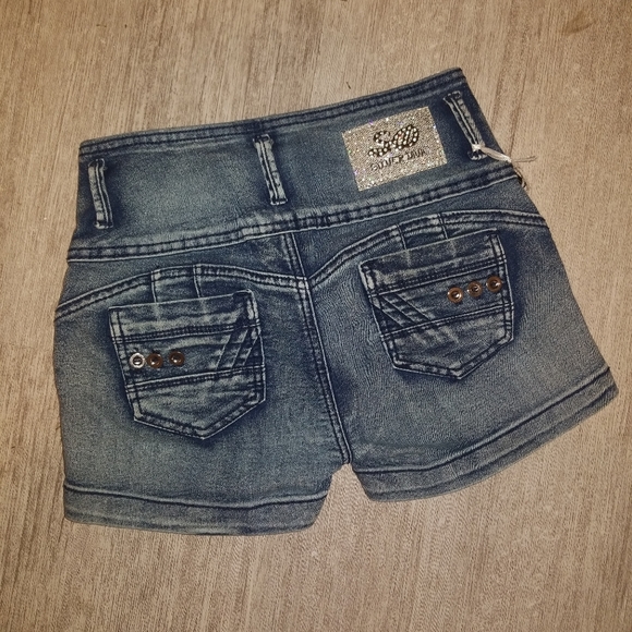 Silver Diva Push Up Shorts - Picture 2 of 4